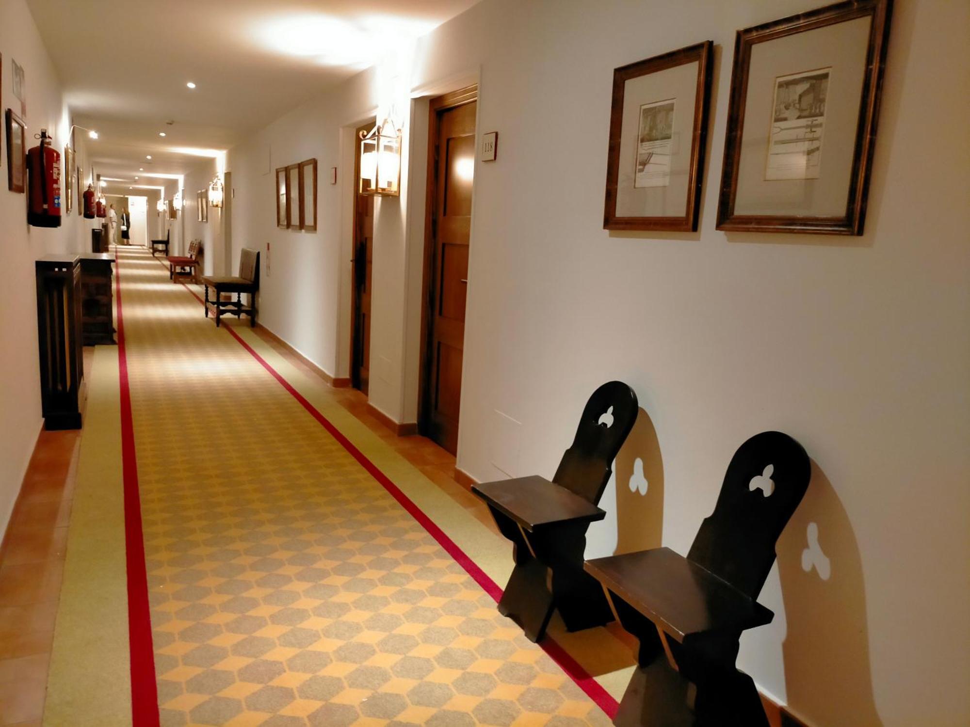 Parador de Benavente Exterior foto